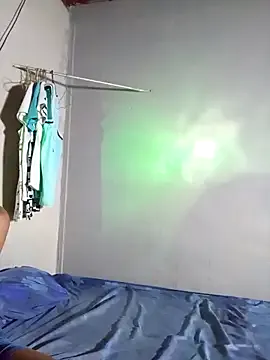 max_russell – webcam model profile photo Image 13