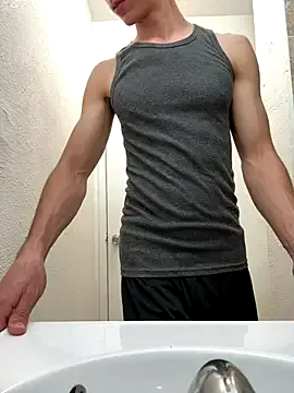 shinyways – webcam model profile photo Image 3