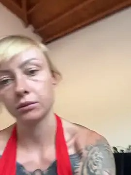 _favorite_ – webcam model profile photo Image 6