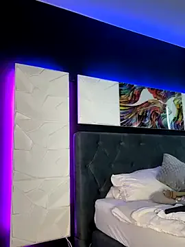 Allla – webcam model profile photo Image 12