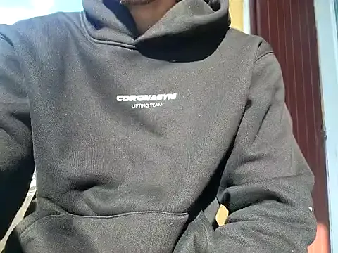 primarch777 – webcam model profile photo Image 3