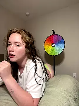 LinaTwins – webcam model profile photo Image 9