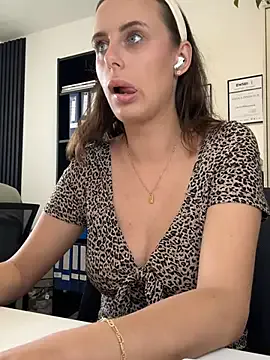 Hii_Lolla Image 2