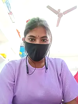 PinkyPai – webcam model profile photo Image 14