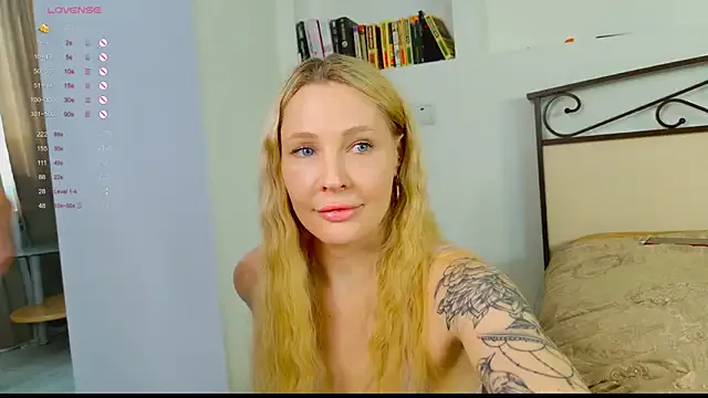 kiki_swan – webcam model profile photo Image 4