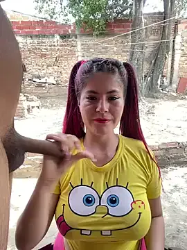Ptashkaa – webcam model profile photo Image 16