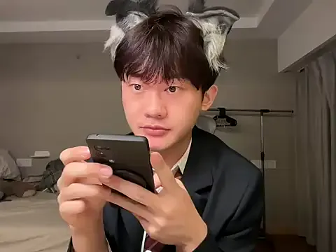 Riku_999 – webcam model profile photo Image 7