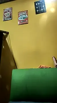 ilonna2025 – webcam model profile photo