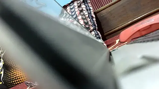 Rinamay_ – webcam model profile photo Image 2