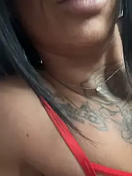 lucretiaburnaugh – webcam model profile photo Image 5