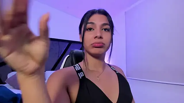 lynn9000 – webcam model profile photo Image 14