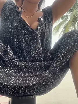 violetmist666 – webcam model profile photo Image 3