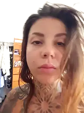 Masya1996 – webcam model profile photo Image 9