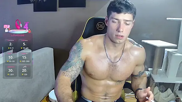 LolaFox – webcam model profile photo Image 11