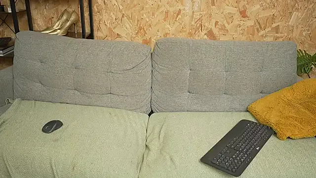 lynn9000 – webcam model profile photo Image 14