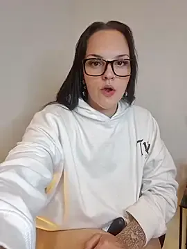 SimoneMoore – webcam model profile photo Image 3