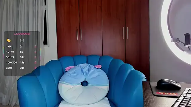 Rinamay_ – webcam model profile photo Image 15