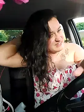 hina_porn – webcam model profile photo Image 2