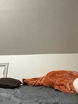 DS888 – webcam model profile photo Image 2