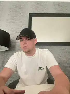 mayadashaaa – webcam model profile photo Image 7