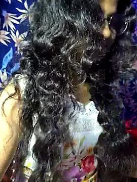 tinaricci – webcam model profile photo Image 11