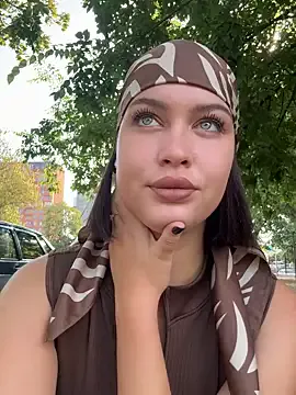 yueyue2003 – webcam model profile photo Image 13