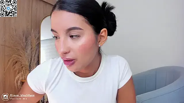 peachysweetxxx – webcam model profile photo Image 7