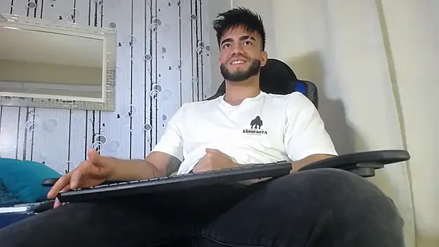 archimedes_ – webcam model profile photo Image 10