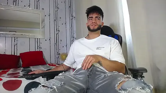 archimedes_ – webcam model profile photo Image 9