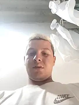 violetmist666 – webcam model profile photo Image 11