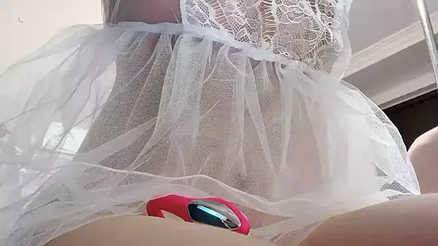 lucretiaburnaugh – webcam model profile photo Image 6