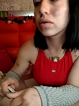 lucretiaburnaugh – webcam model profile photo Image 13