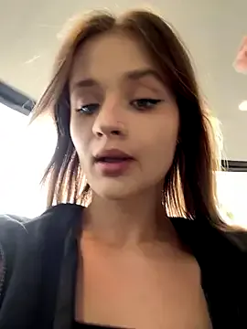 tiffannysins – webcam model profile photo Image 13