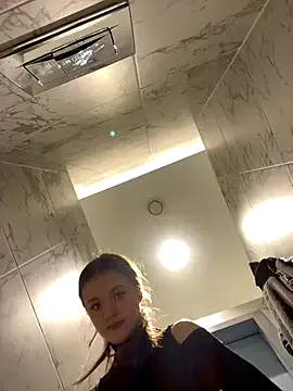 tiffannysins – webcam model profile photo Image 16