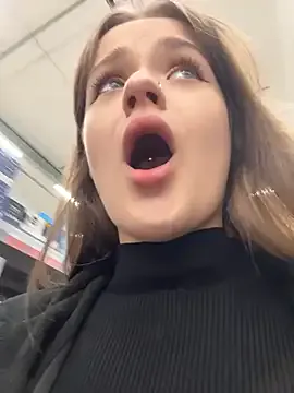 tiffannysins – webcam model profile photo Image 19