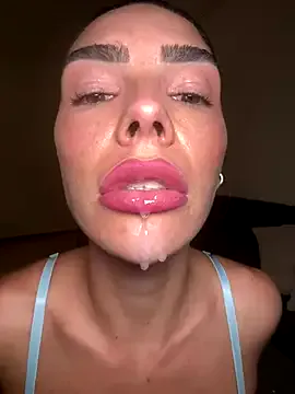 lucretiaburnaugh – webcam model profile photo Image 12