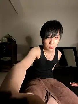 astryd69 – webcam model profile photo Image 3