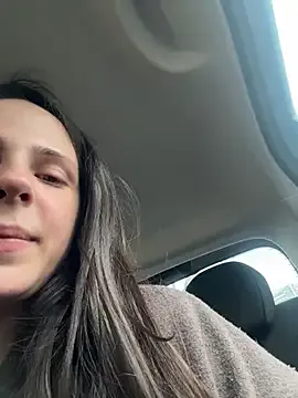 alana15 – webcam model profile photo Image 4