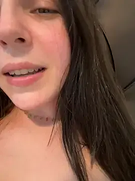 alana15 – webcam model profile photo Image 5