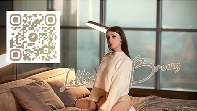 hina_porn – webcam model profile photo Image 13