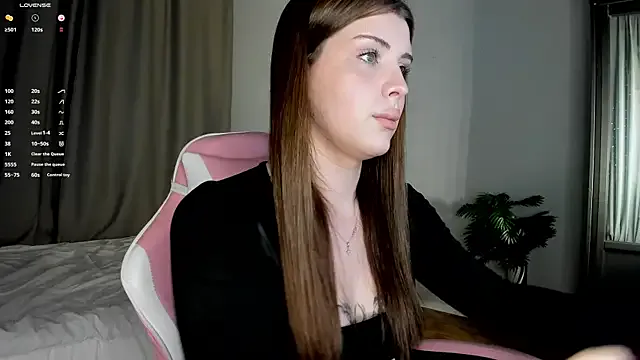 hina_porn – webcam model profile photo Image 5