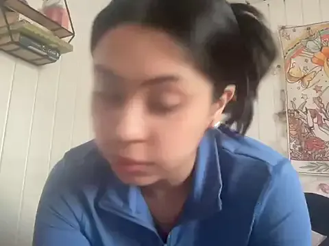 lau_laulu – webcam model profile photo