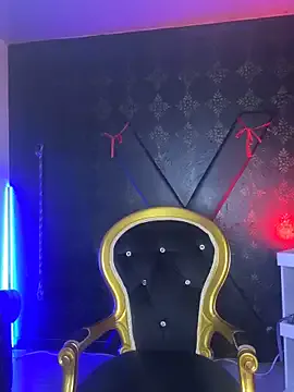 Hot-Haney77 – webcam model profile photo Image 5