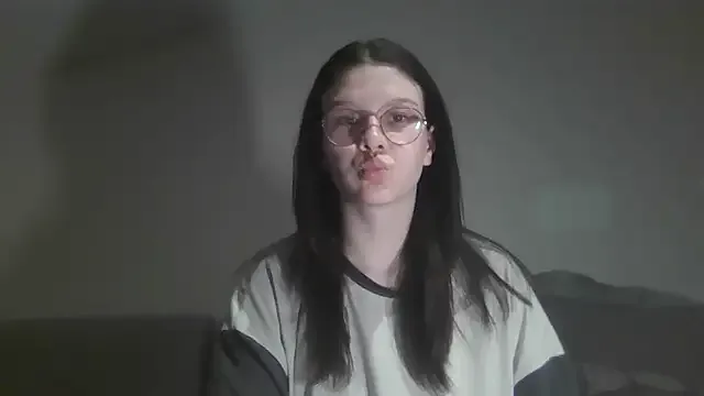 Ranting18 – webcam model profile photo Image 7