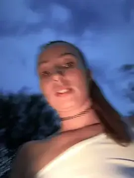LetsFunKARINA Image 17