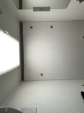 ava_delightt – webcam model profile photo Image 2