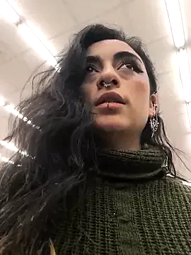 Rinamay_ – webcam model profile photo Image 5