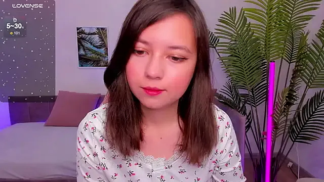 mariehw_r – webcam model profile photo Image 11