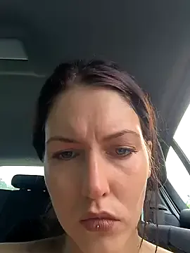 astryd69 – webcam model profile photo Image 8