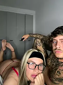 iam_eli – webcam model profile photo Image 6